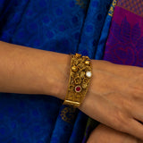 Deep Nakas Emerald Kada Kundan Bangle With White And Pink Ruby 24kt Gold polished