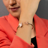 Dual Flower  Bracelet  In Rose Gold (6B)