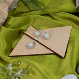 Pearl Flower Pendant Set In White Gold (10A)