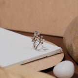Garden Flowers Ring in White Gold