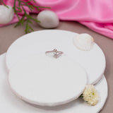 Forever shining Flower Ring in White Gold