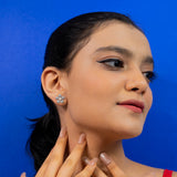 Diamond Blossom earrings In White Gold: Sparkling Floral Elegance