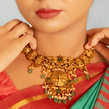 Deep Nakas With Peacock And Green Polkis Short Necklace 24kt Gold Polish