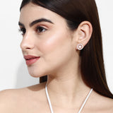 Soliatire Pearl earrings rose gold