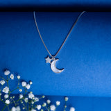 Moon to the stars Pendant and chain White Gold