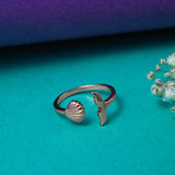 Fish Tail Ring in Rose Gold