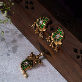 Green Leafy Plokis Deep Nakas Studs Gold Polish