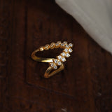 Diamonds V Shaped Cz Studed Vanki Ring 18kt Gold Polish