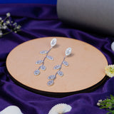 Leaf Droplets Earring In White Gold(5C)