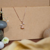 Rose Droplet Pendant with Chain In Rose gold